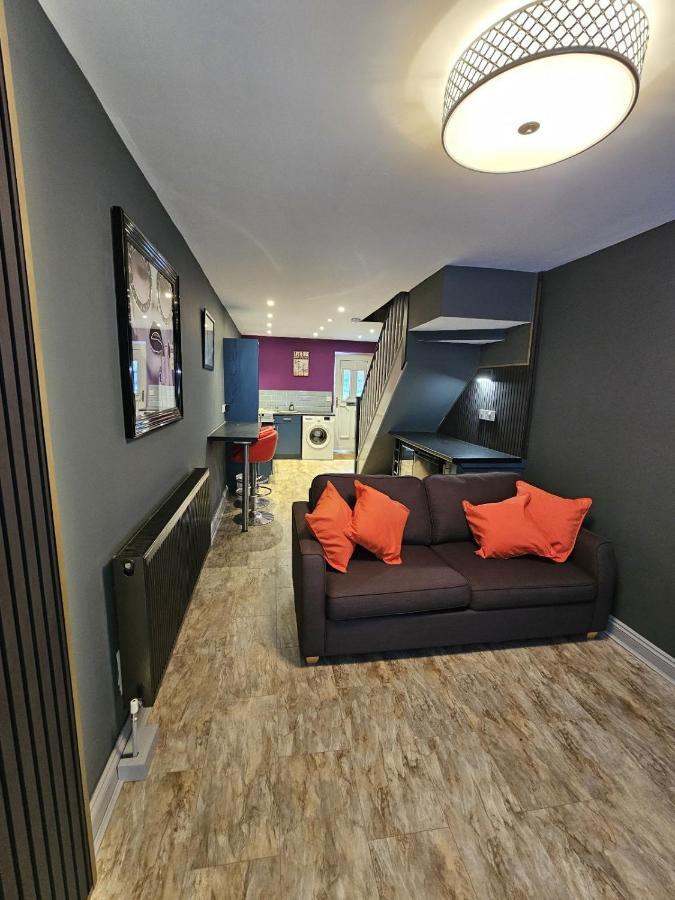 Liverpool City Centre Apartment Sleeps 4, Free Parking Екстериор снимка