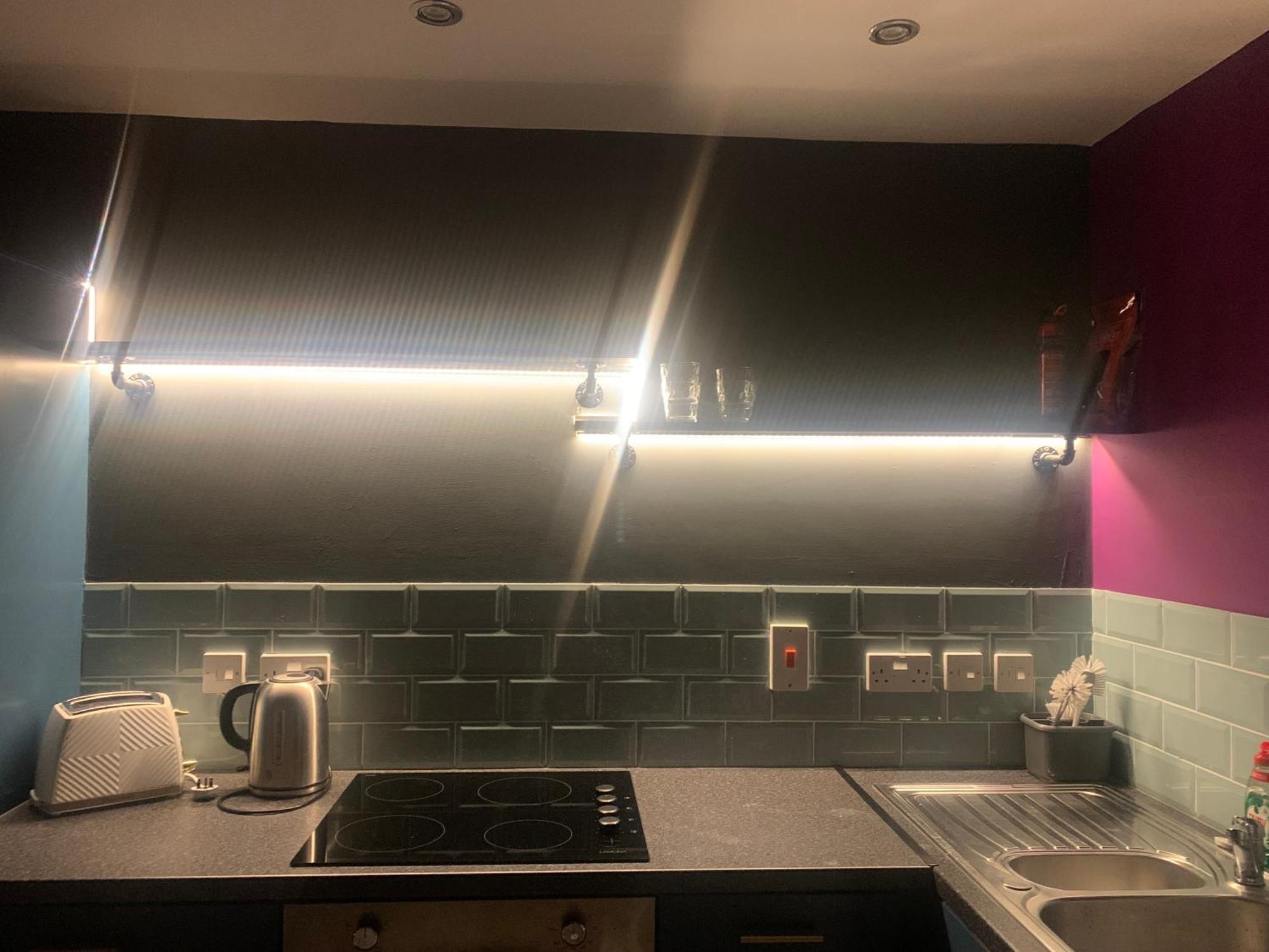 Liverpool City Centre Apartment Sleeps 4, Free Parking Екстериор снимка